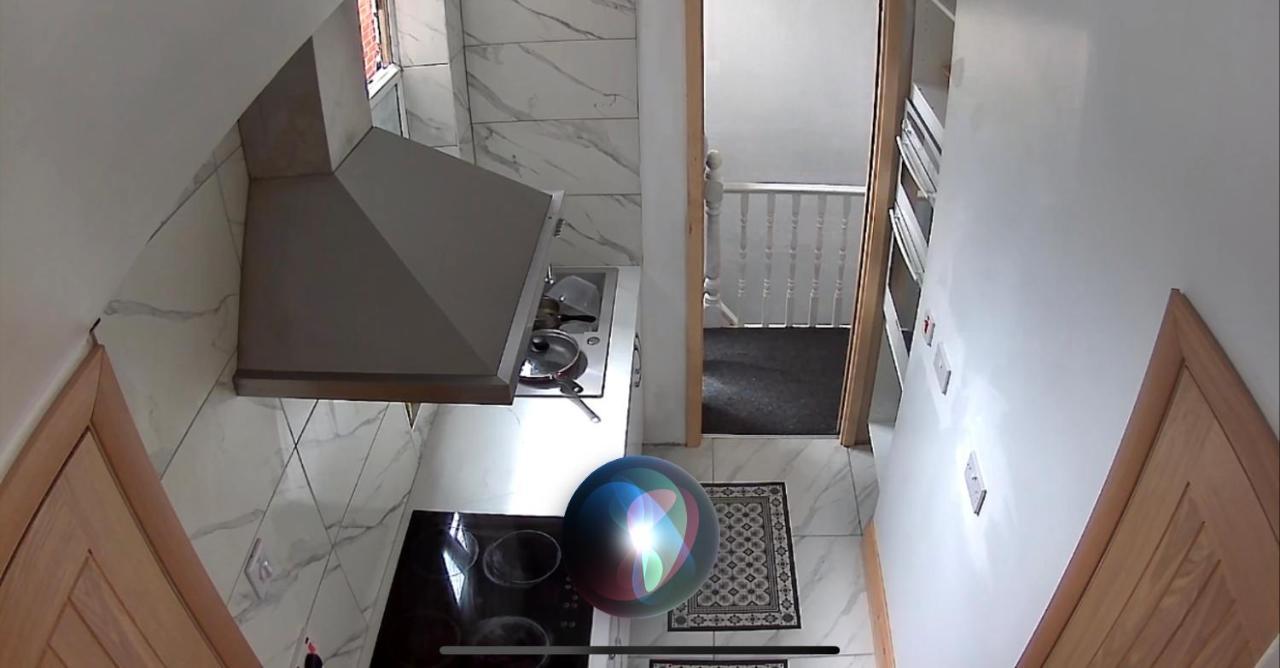 New Flat, Own Bathroom, Sitting Room & Large Bedroom - Walsall Bescot Exteriör bild